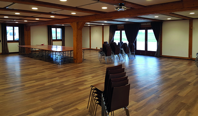 salles-_0034_Salle_Rothis_5.jpg
