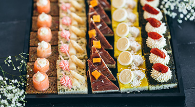 AMUSE-BOUCHES